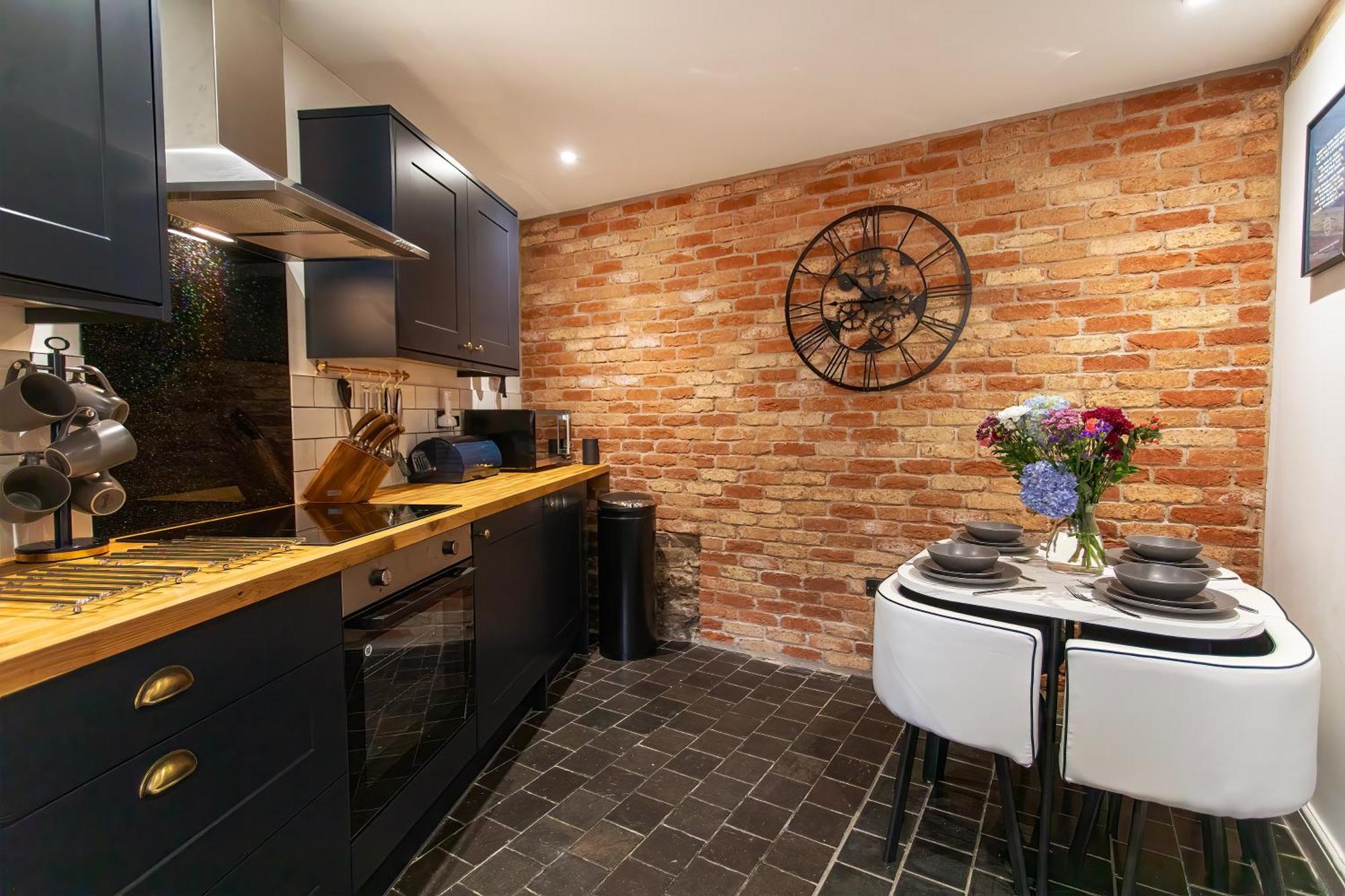 Stunning Ashbourne Town Centre Cottage Near Alton Towers Peak District Derbyshire Luaran gambar